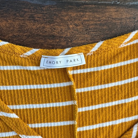 Emory Park Yellow Striped Button-Down Shirt - Picture 3 of 3